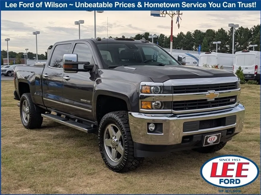 2016 Chevrolet Silverado 2500HD LTZ photo 1