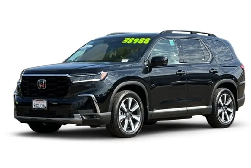 2024 Honda Pilot Touring photo 1