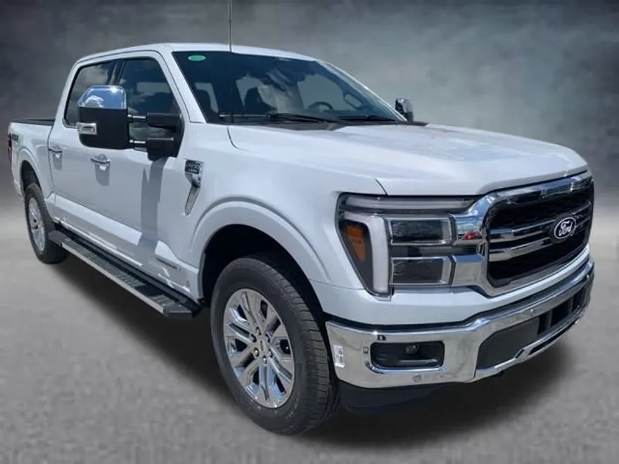 2025 Ford F-150 Lariat photo 1
