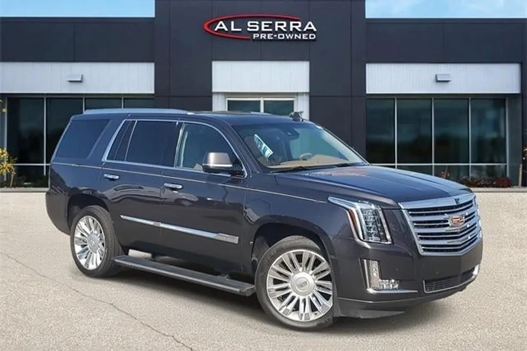 2016 Cadillac Escalade Platinum photo 1
