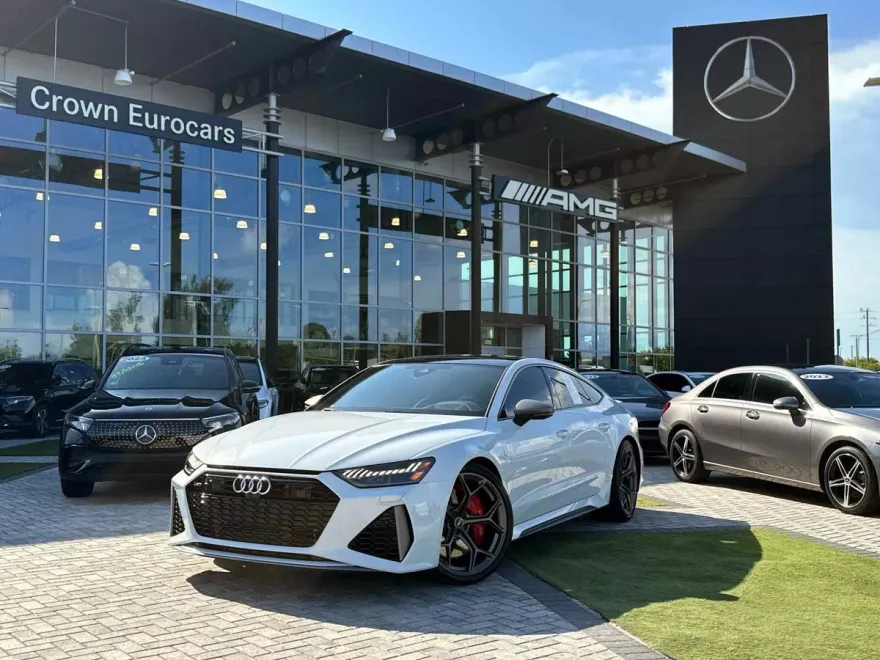 2024 Audi RS 7 Performance Base photo 1