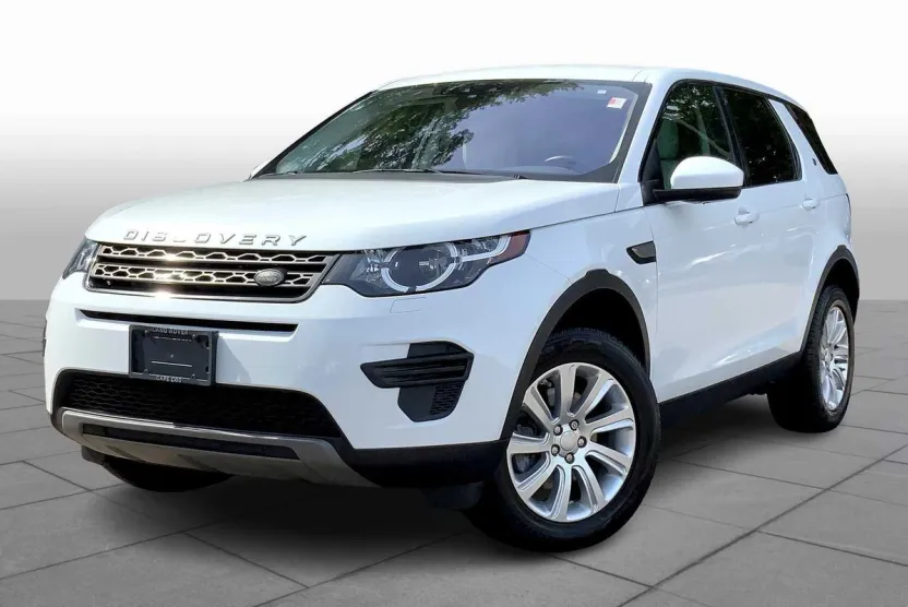 2019 Land Rover Discovery Sport SE photo 1