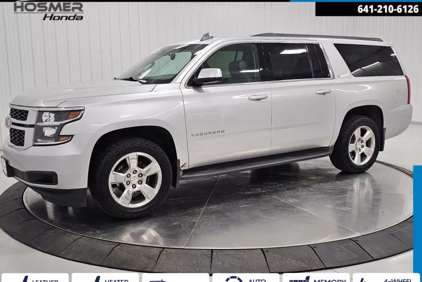2015 Chevrolet Suburban LT photo 1