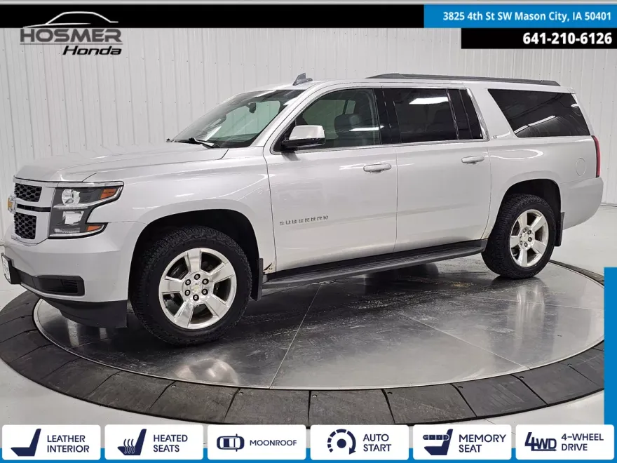 2015 Chevrolet Suburban LT photo 1