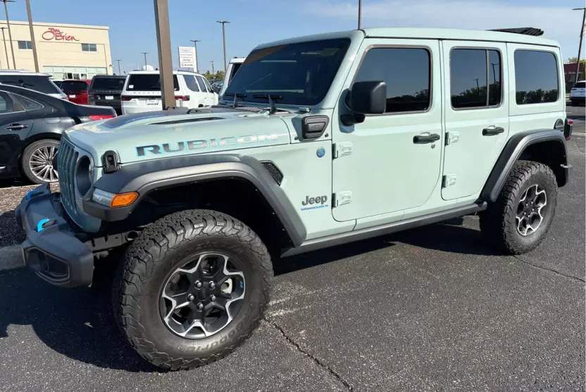 2023 Jeep Wrangler Rubicon 4xe photo 1