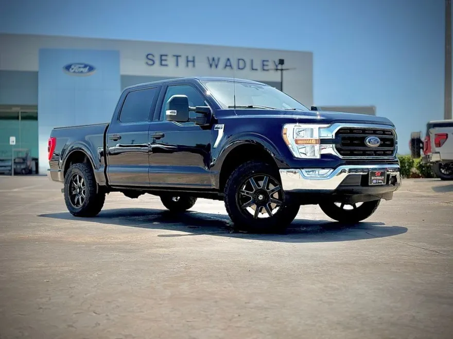 2022 Ford F-150 XLT photo 1