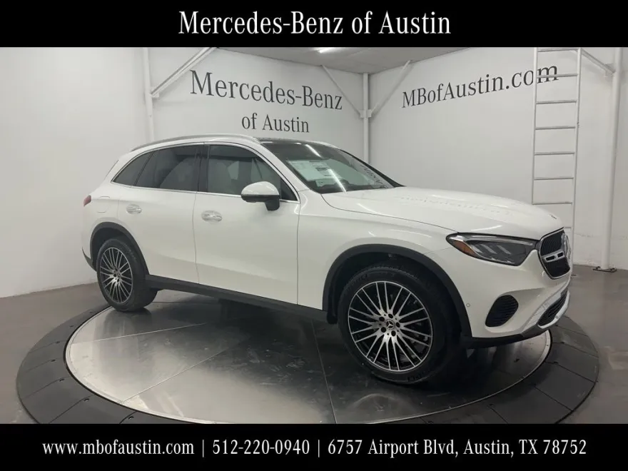 2026 Mercedes Benz GLC 300 photo 1