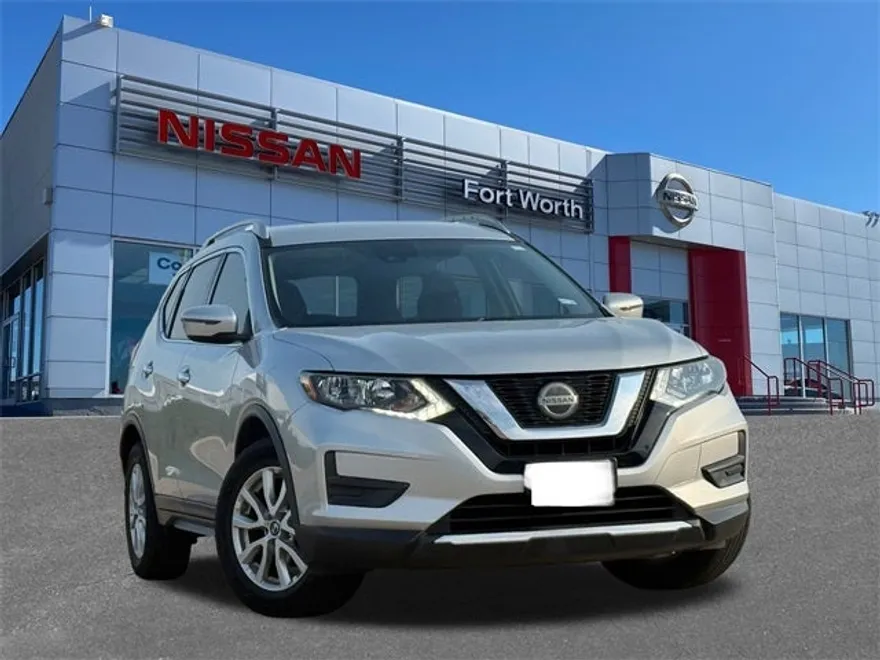 2019 Nissan Rogue SV photo 1