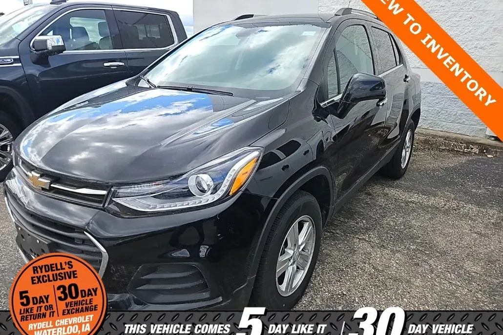 2019 Chevrolet Trax LT photo 1
