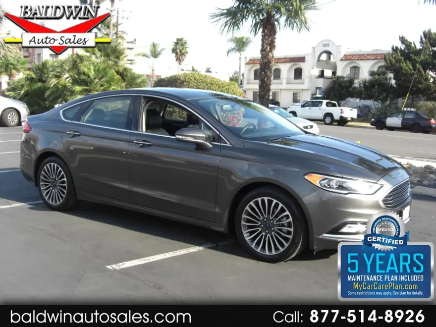 2017 Ford Fusion SE photo 1