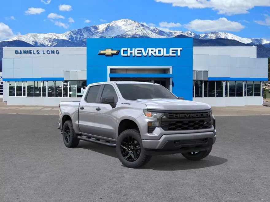 2026 Chevrolet Silverado 1500 Custom photo 1