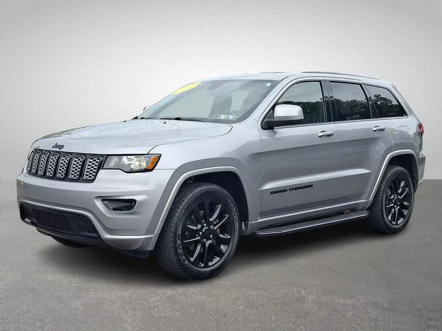 2020 Jeep Grand Cherokee Altitude photo 1