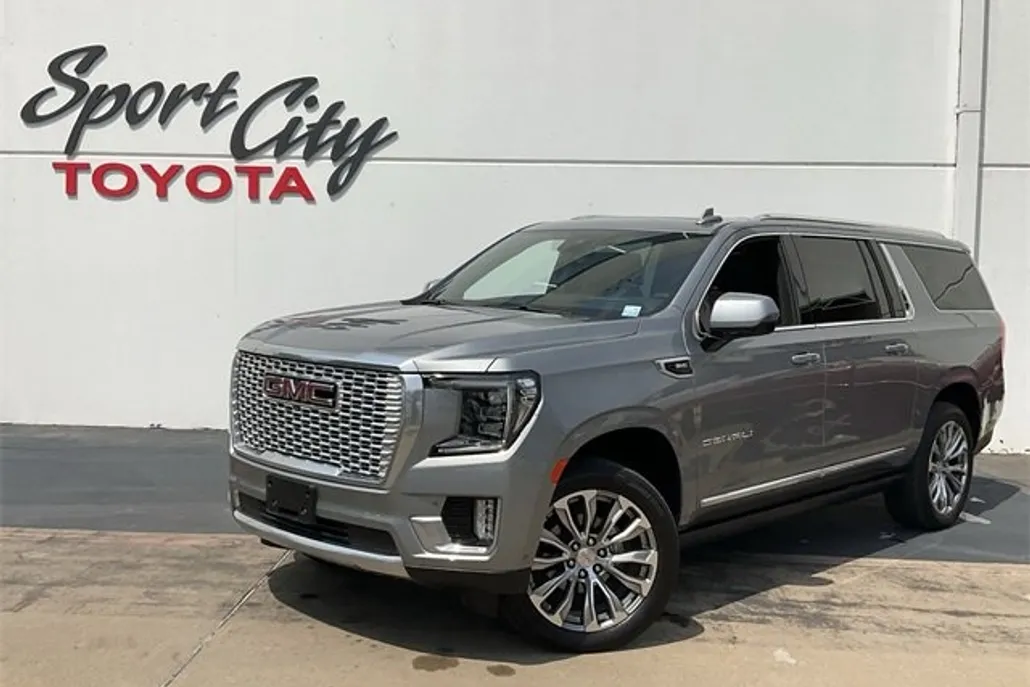 2024 Gmc Yukon XL Denali photo 1