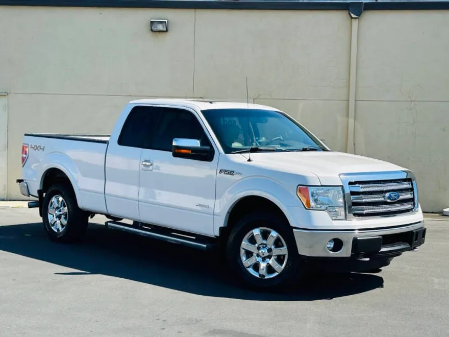 2014 Ford F-150 Lariat photo 1