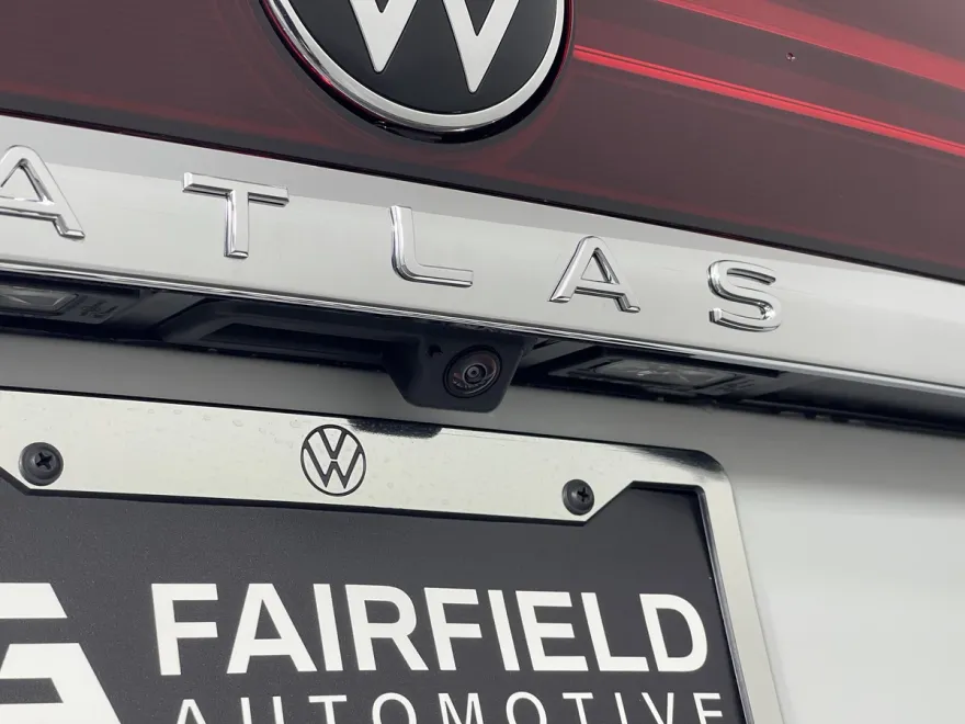 2026 Volkswagen Atlas Cross Sport SE photo 1