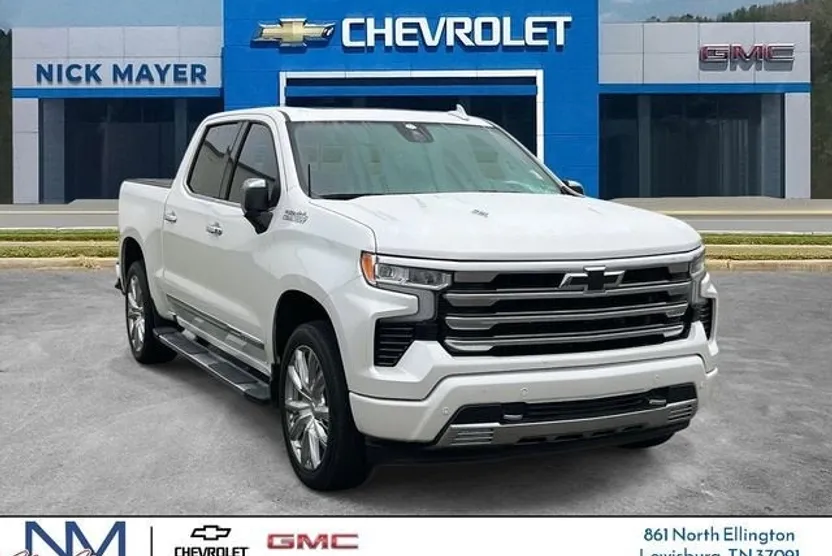 2024 Chevrolet Silverado 1500 High Country photo 1
