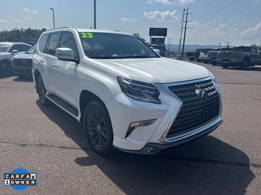 2023 Lexus GX 460 Premium photo 1