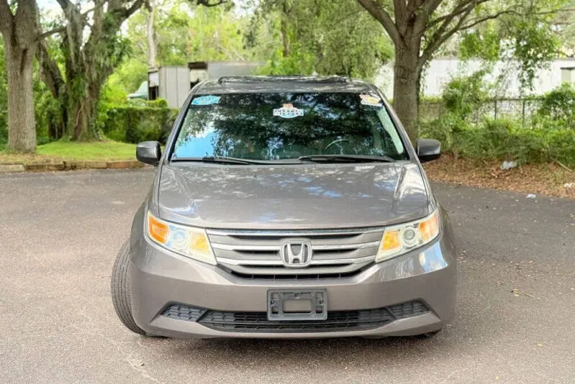 2012 Honda Odyssey EX-L photo 1