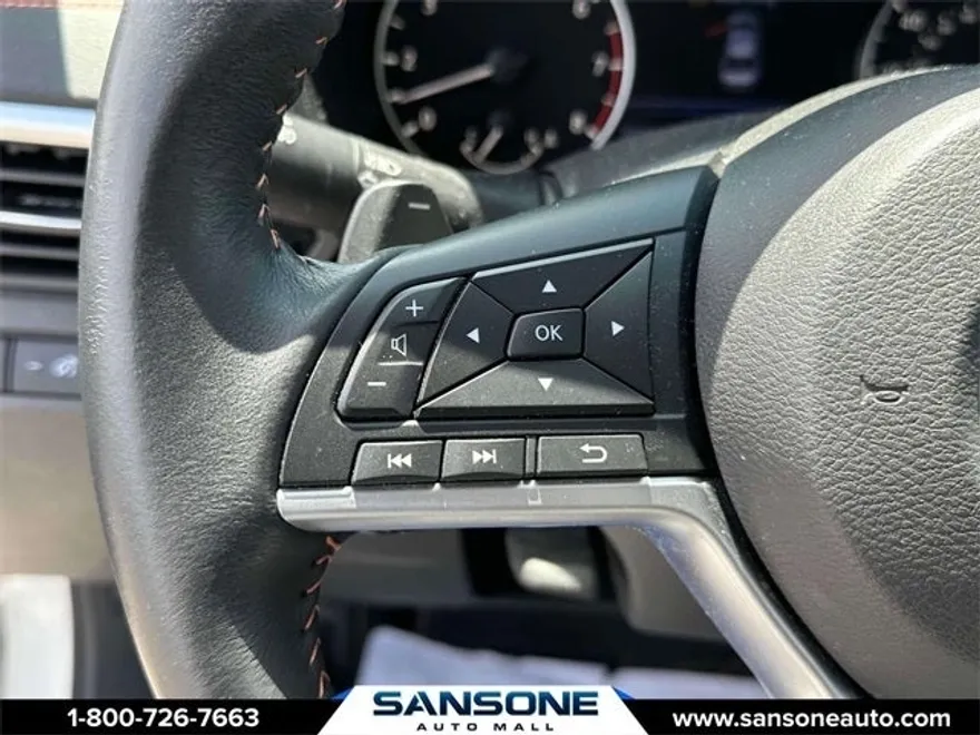 2022 Nissan Altima 2.5 SR photo 20