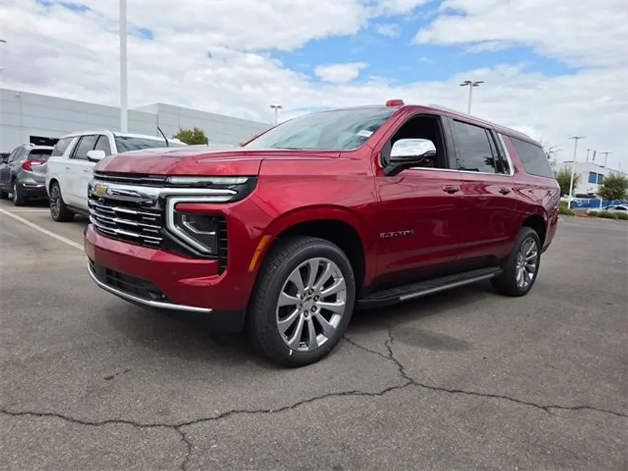 2025 Chevrolet Suburban Premier photo 1
