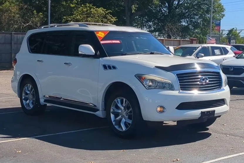 2013 Infiniti QX56 Base photo 1
