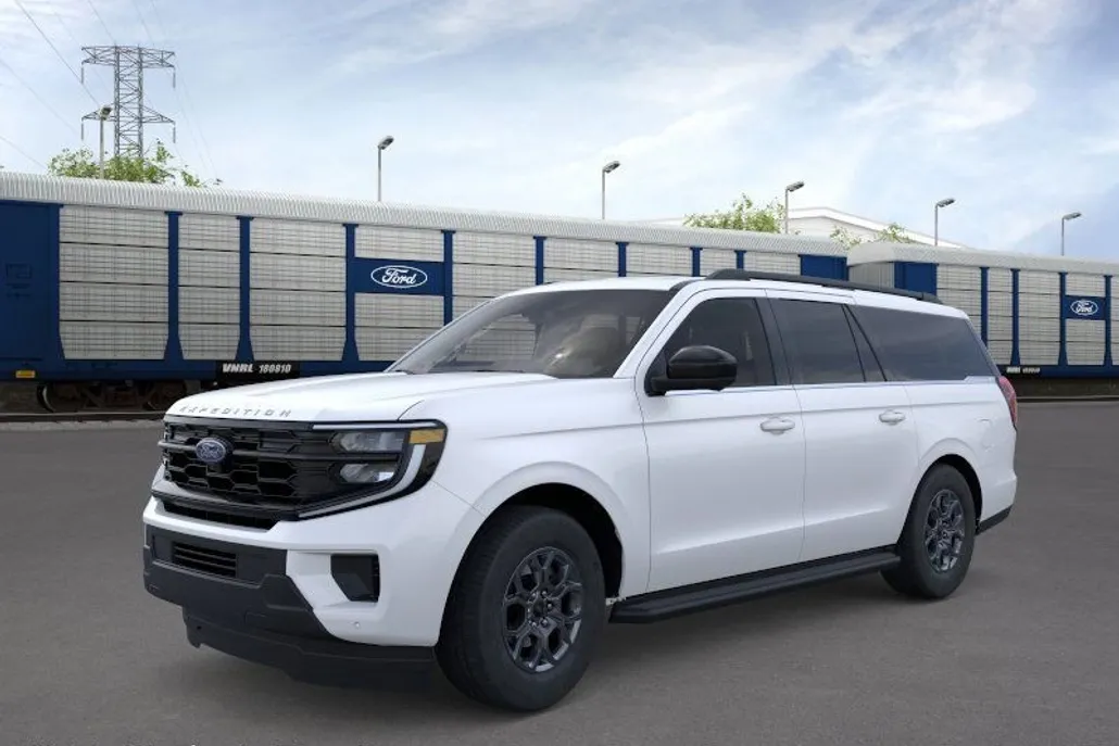 2025 Ford Expedition MAX photo 1