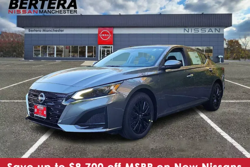 2025 Nissan Altima SV photo 1