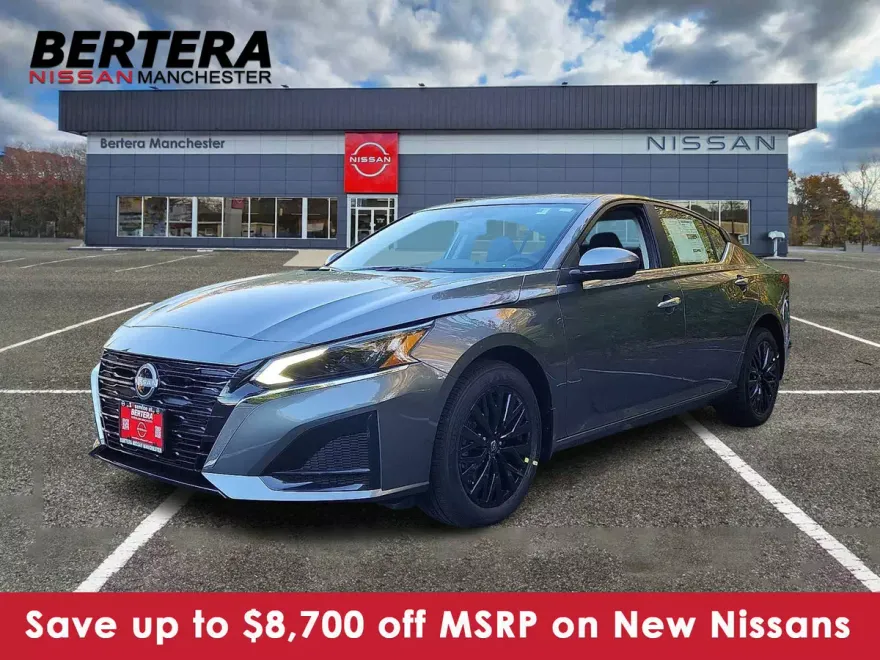 2025 Nissan Altima SV photo 1