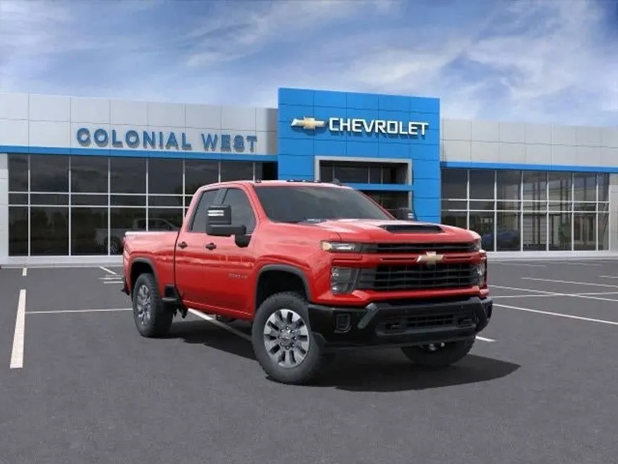 2025 Chevrolet Silverado 2500HD Custom photo 1