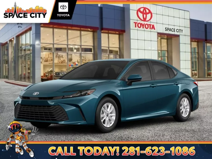 2026 Toyota Camry LE photo 1
