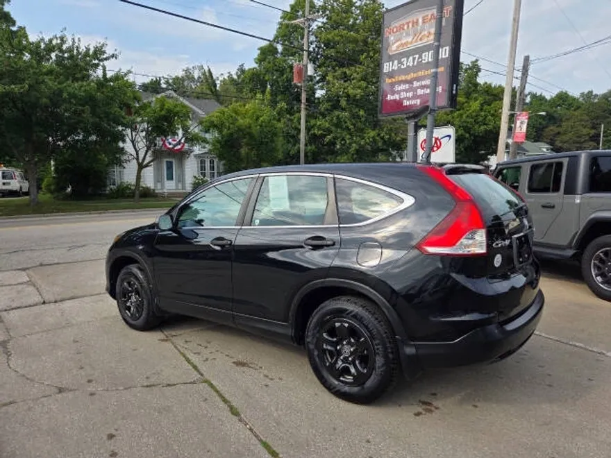 2014 Honda CR-V LX photo 1