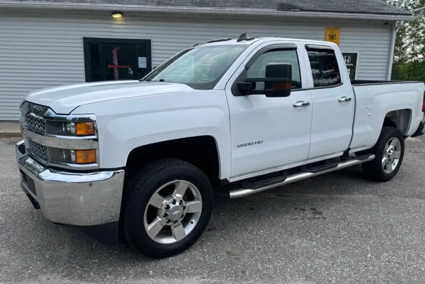 2019 Chevrolet Silverado 2500HD Work Truck photo 1