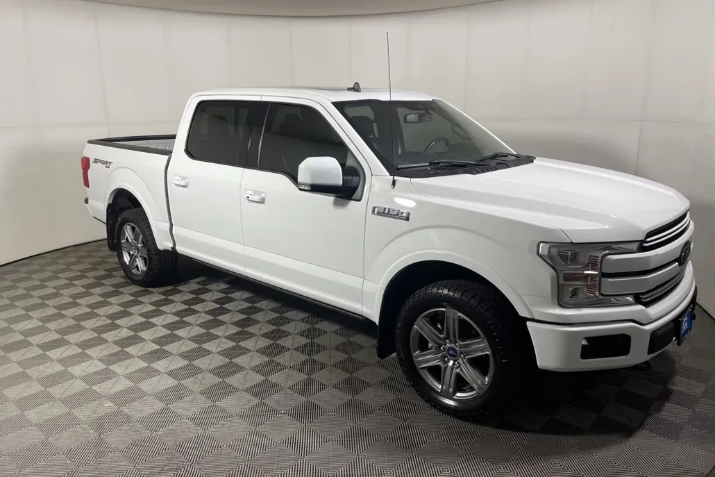 2019 Ford F-150 Lariat photo 1