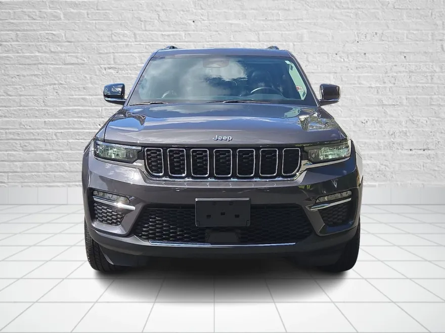 2022 Jeep Grand Cherokee Limited photo 1