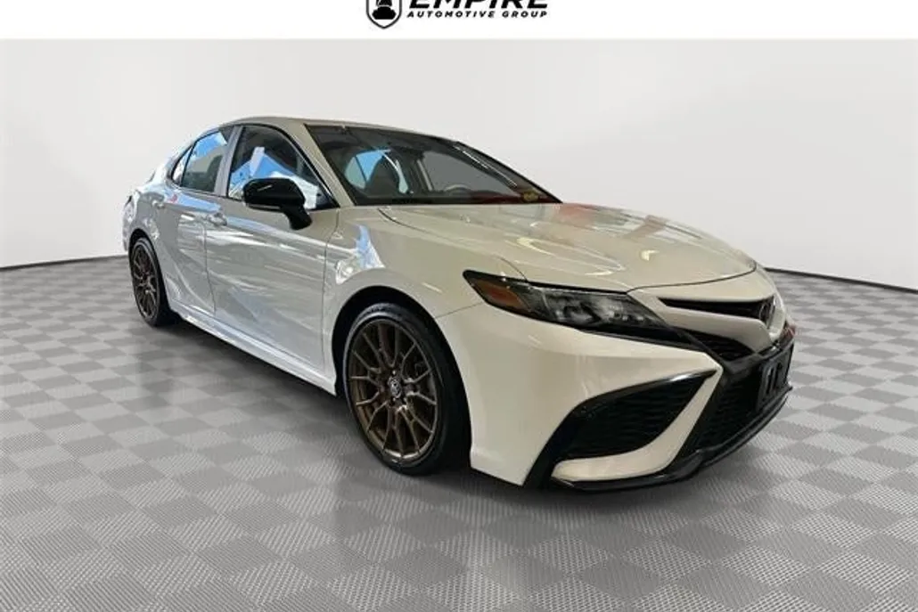 2023 Toyota Camry SE Nightshade Edition photo 1