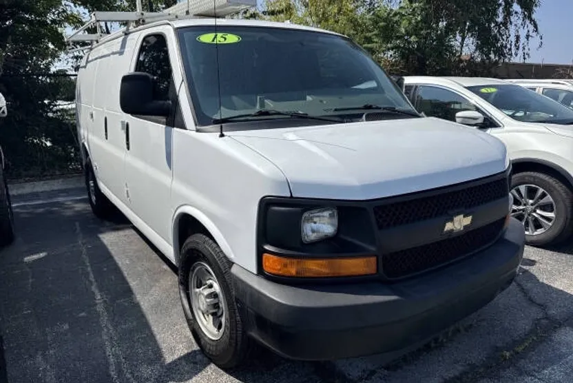 2015 Chevrolet Express 2500 Cargo photo 1