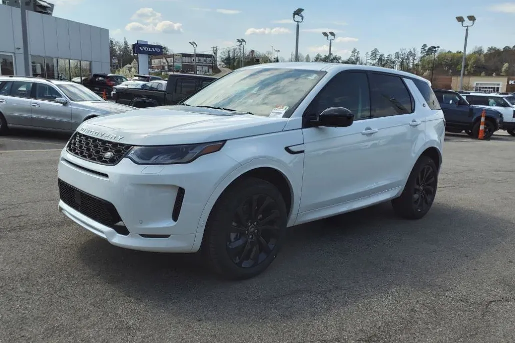 2025 Land Rover Discovery Sport S photo 1