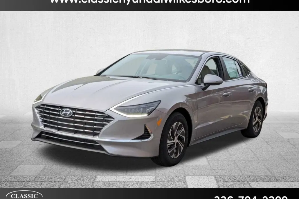 2023 Hyundai Sonata Hybrid Blue photo 1