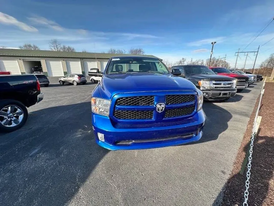 2017 Ram 1500 Tradesman photo 1