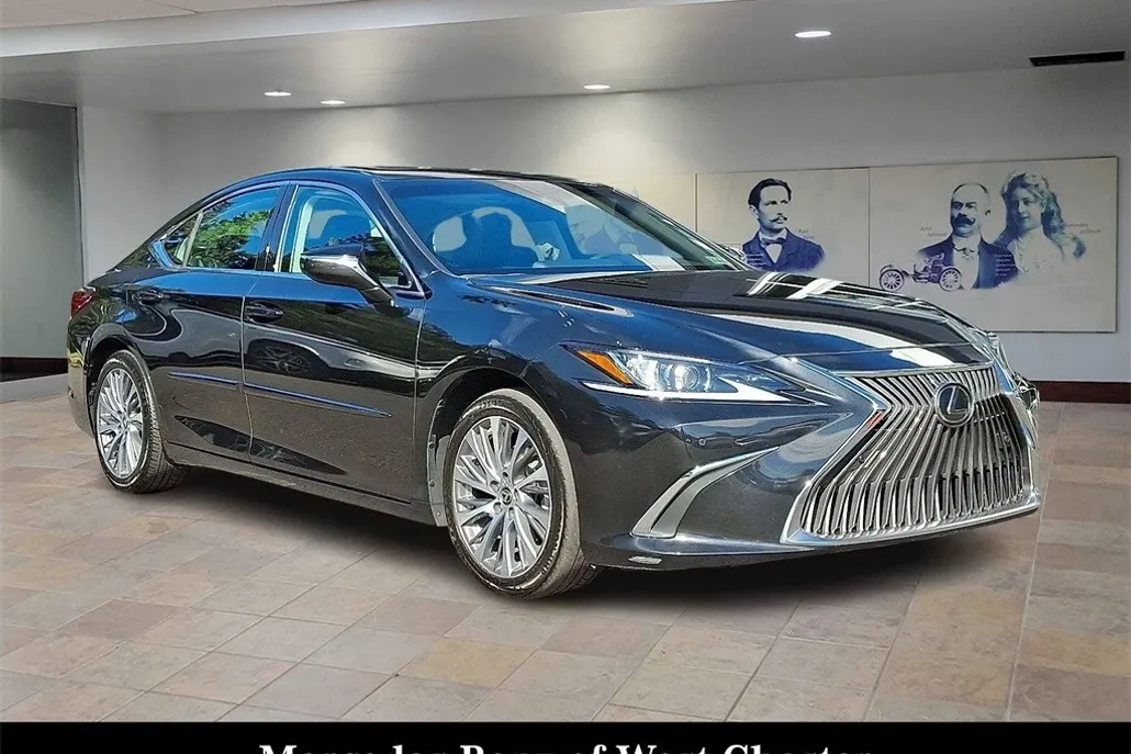 2021 Lexus ES 350 photo 1