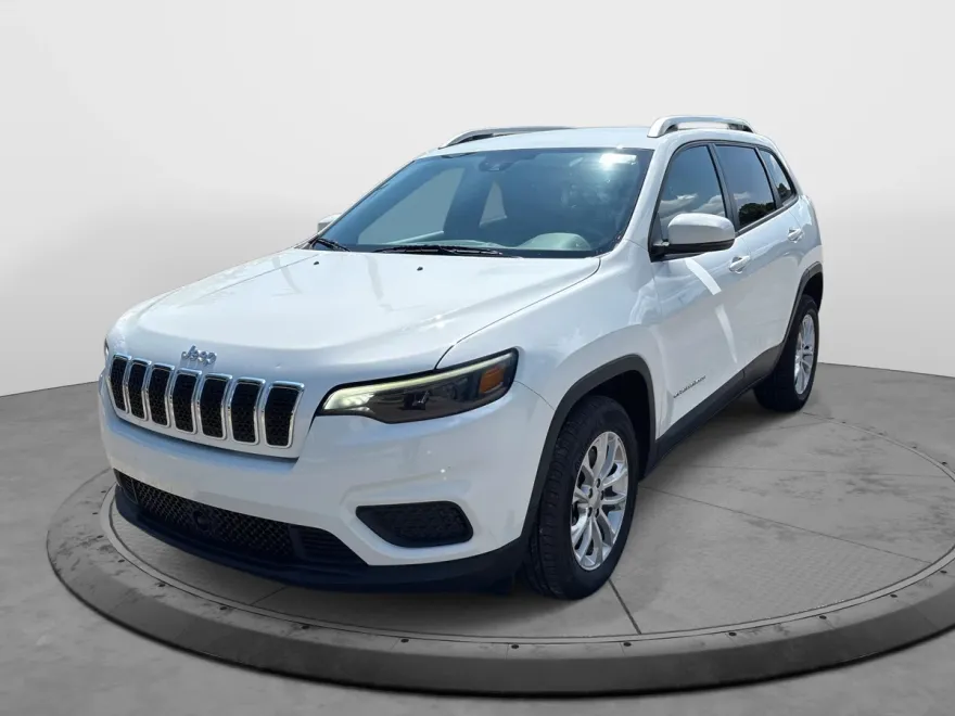 2021 Jeep Cherokee Latitude photo 1
