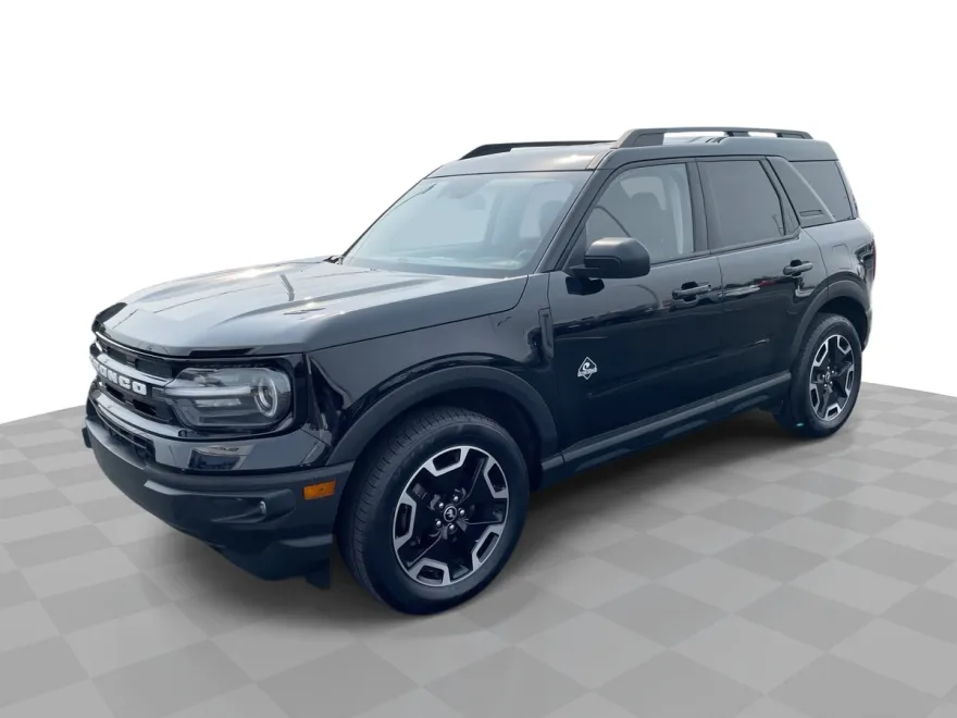 2021 Ford Bronco Sport Outer Banks photo 1