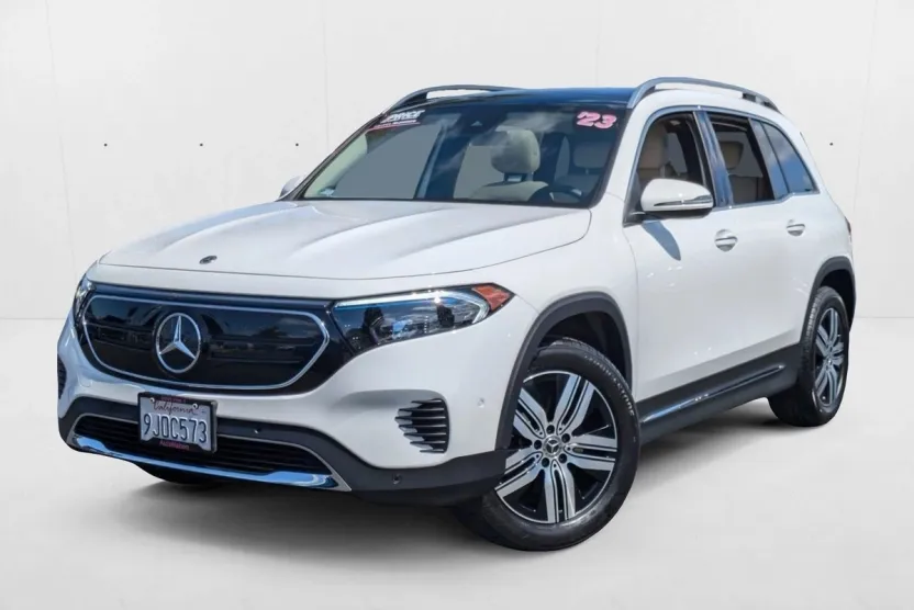 2023 Mercedes Benz EQB 250+ photo 1