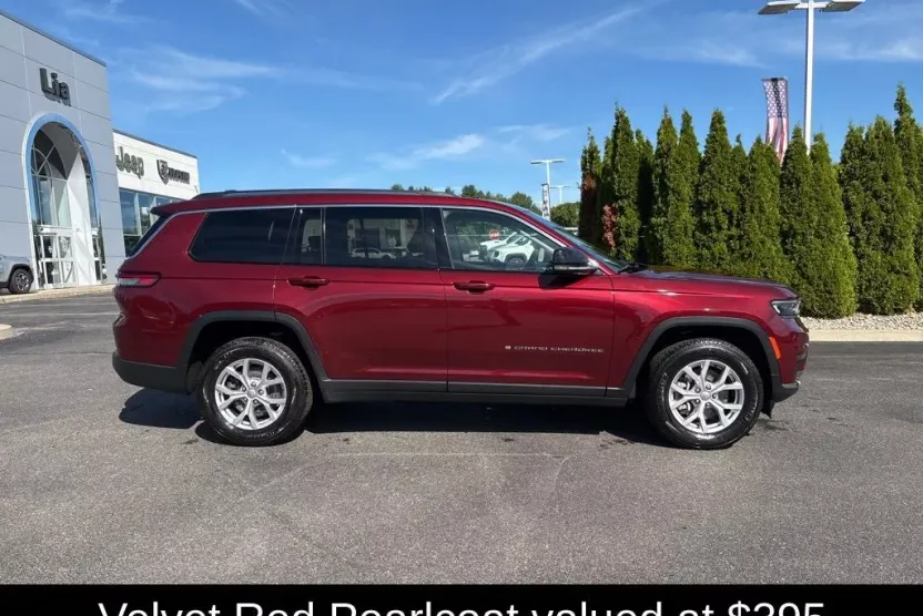 2021 Jeep Grand Cherokee Limited photo 1