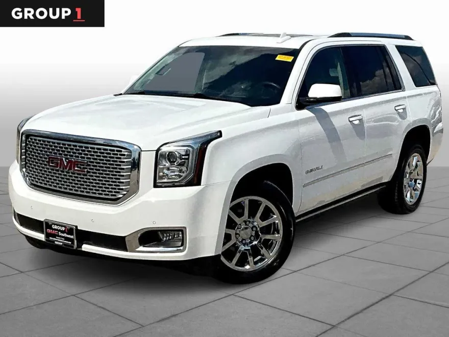 2017 Gmc Yukon Denali photo 1
