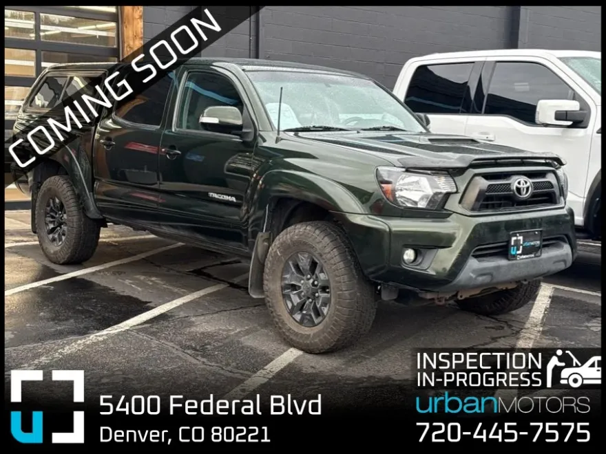 2013 Toyota Tacoma Double Cab TRD Sport photo 1