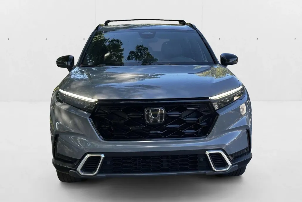 2023 Honda CR-V Hybrid Sport Touring photo 1