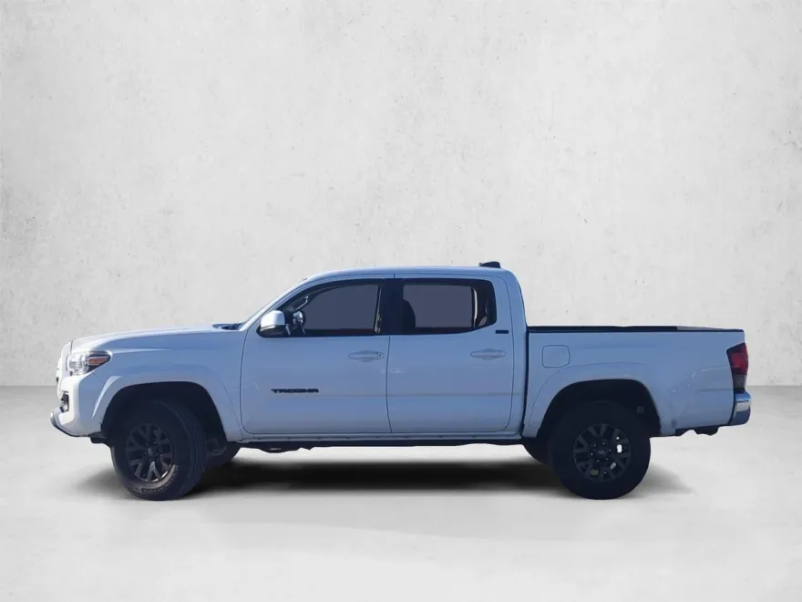 2021 Toyota Tacoma SR5 Double Cab V6 photo 1
