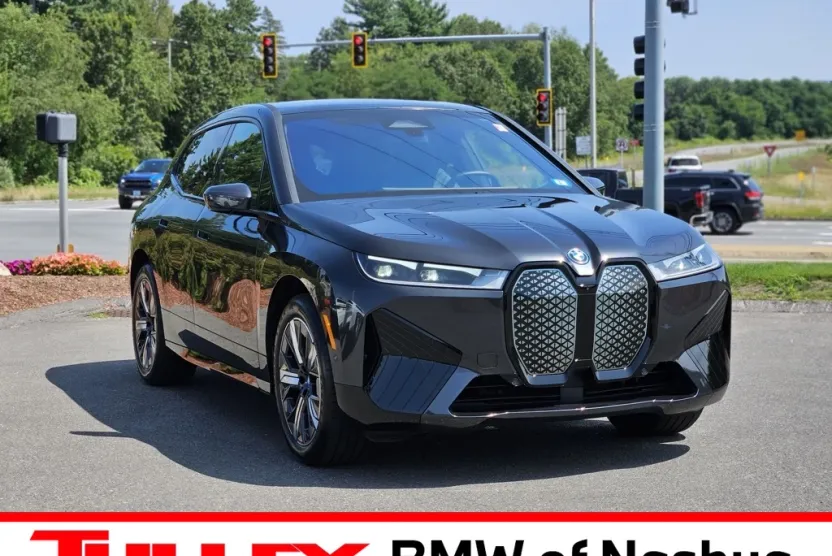 2025 Bmw iX photo 1