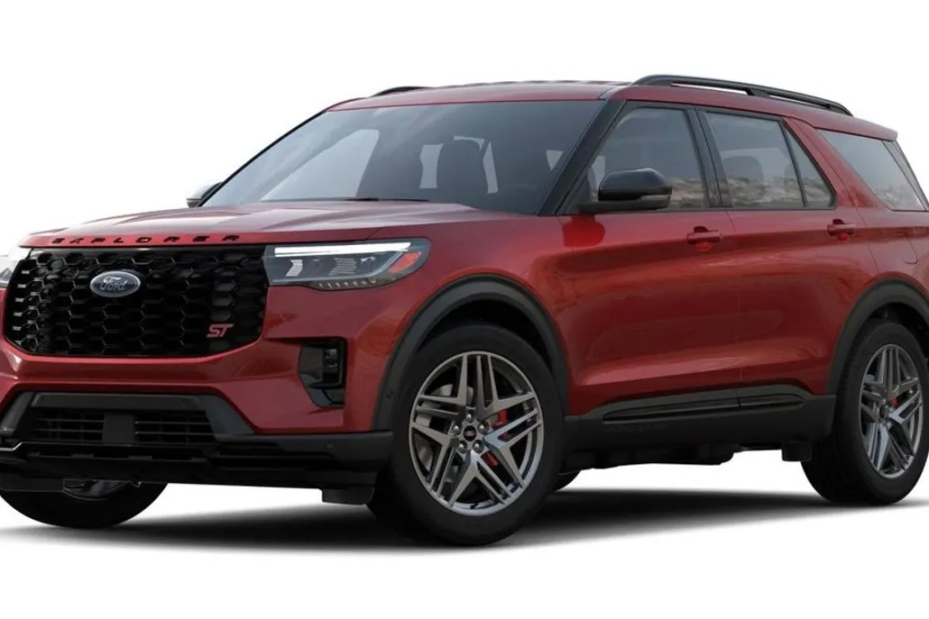 2025 Ford Explorer ST photo 1